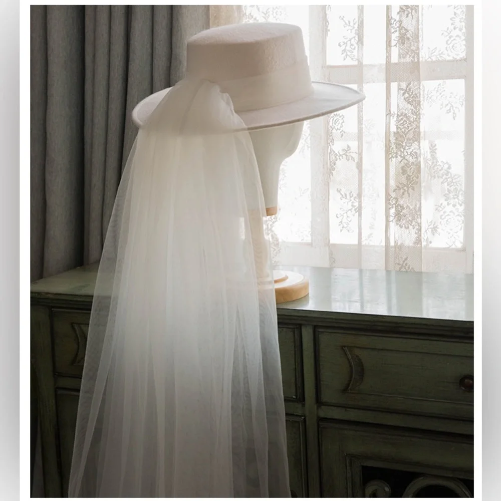 Wedding Hat with Veil - Picture 2 of 7